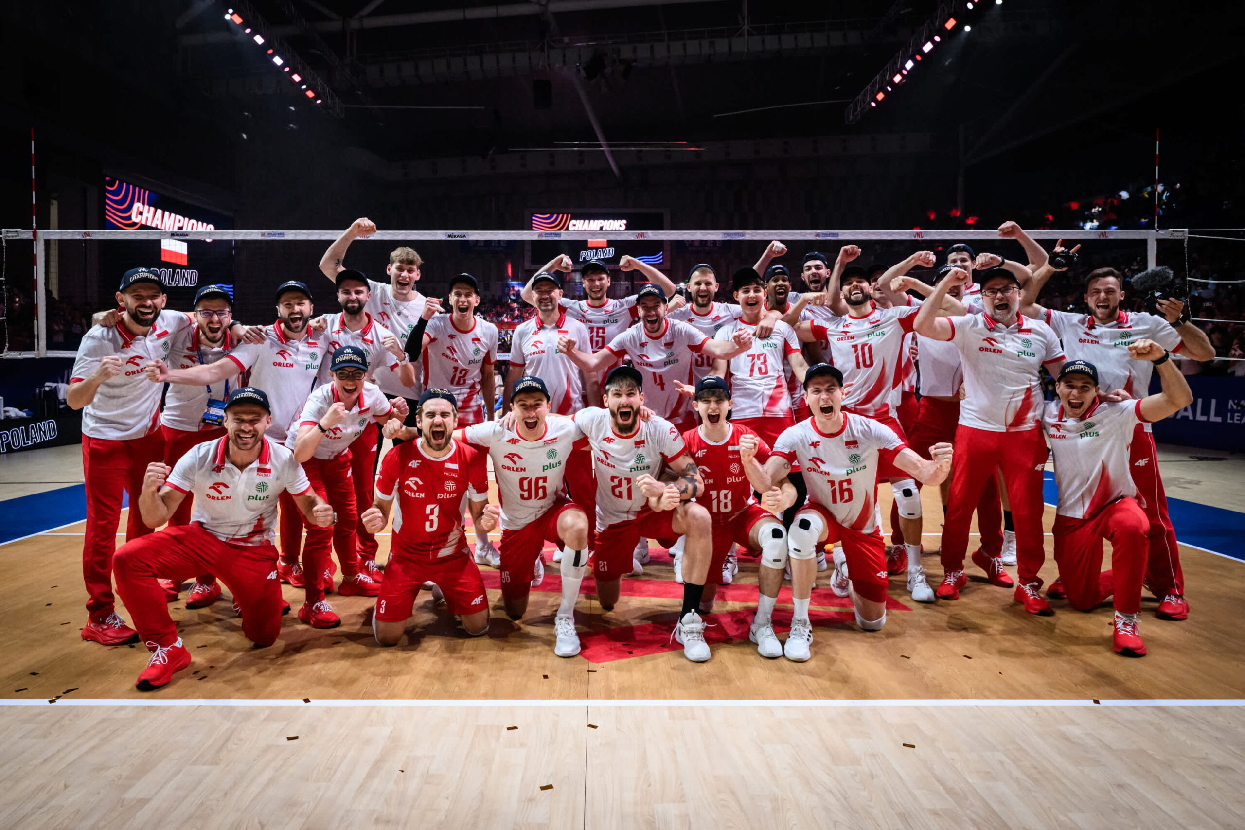 Poland triumph in VNL after emphatic blowout of Italy