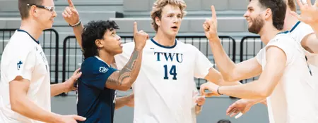 SPARTANS BEAT GUELPH IN THREE