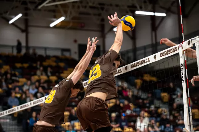 Block party at IGAC: Heat and Bisons combine for 49 total
blocks in 3-1 win for the visitors