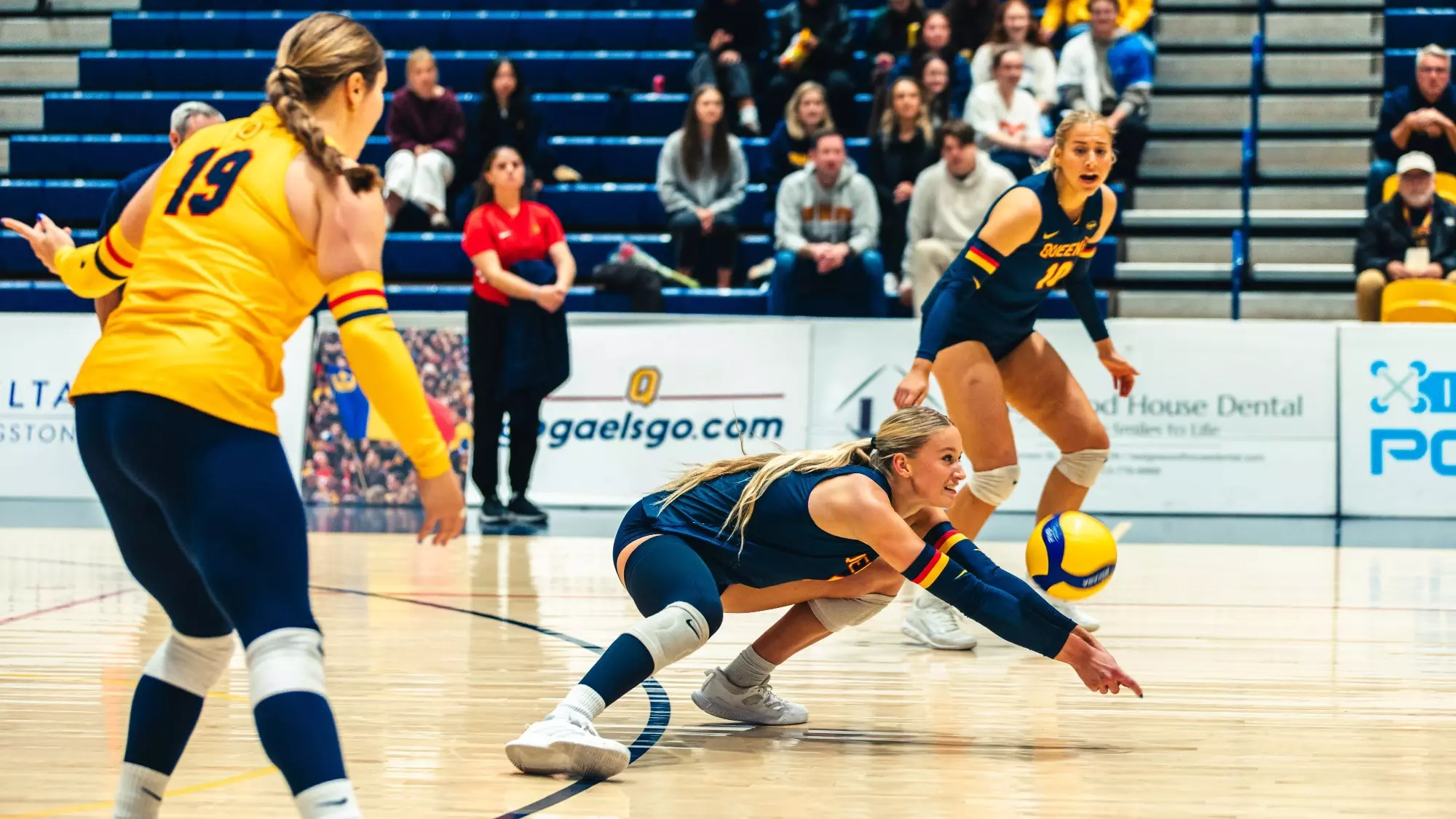 GAELS FALL 3-2 IN NAIL BITING HOME OPENER AGAINST
BADGERS