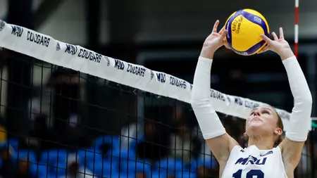 WVB: Cougars just short of comeback in loss to
Huskies