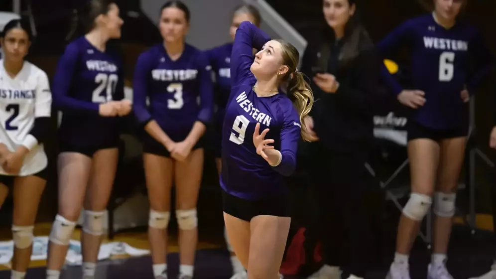 Mustangs split opening weekend against Guelph