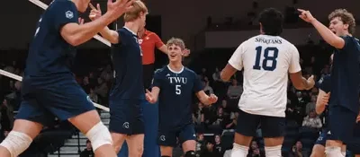 SPARTANS SWEEP CALGARY DINOS