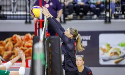 WVB RECAP: Gryphons Sweep Home Season Opening Doubleheader
over Trent