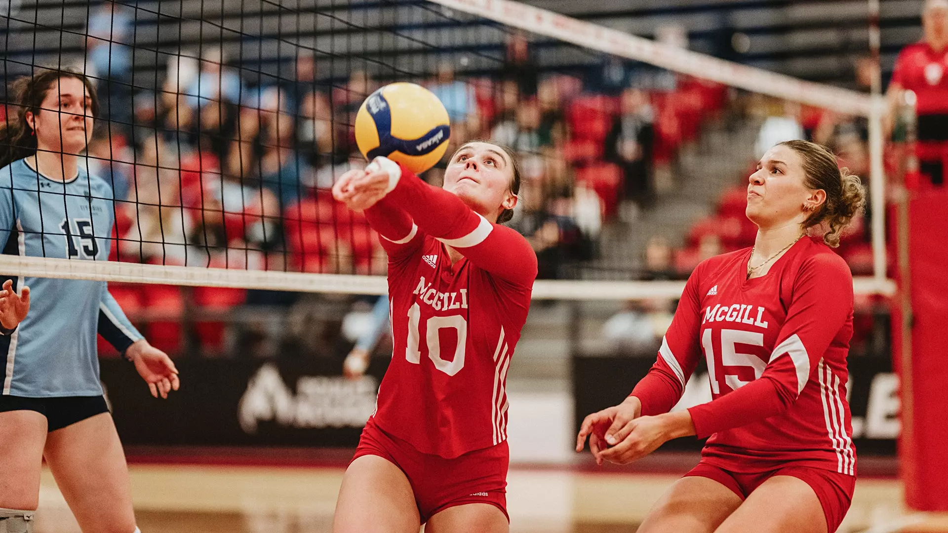 Hot start fades as volleyball Martlets fall to unbeaten
UQAM