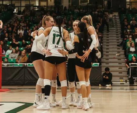 Dogs Make Quick Work of Bobcats in Straight-Sets
Victory