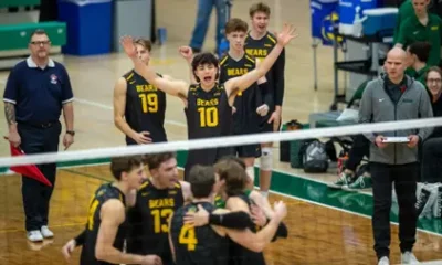 Bears sweep Cascades in near-errorless win