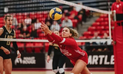 No. 7 ranked Laval extends unbeaten record in volleyball
with straight-sets win over McGill