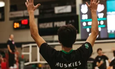 Huskies Outlast Wesmen in Four-Set Battle to Earn Second
Straight Win
