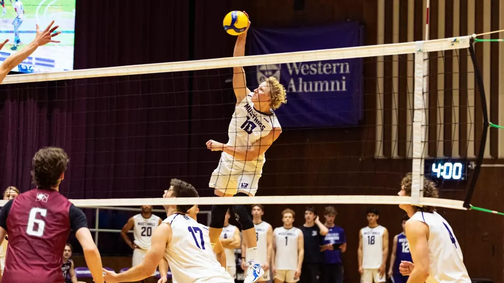 Mustangs take both games against McMaster