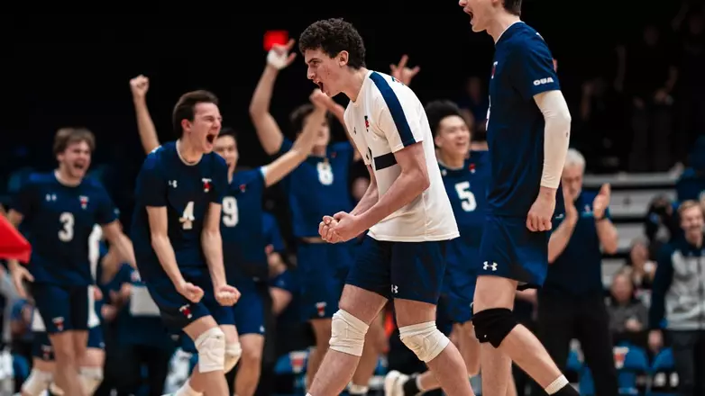 NO. 9 VARSITY BLUES IGNITE THE HOME CROWD IN FIVE SET
VICTORY