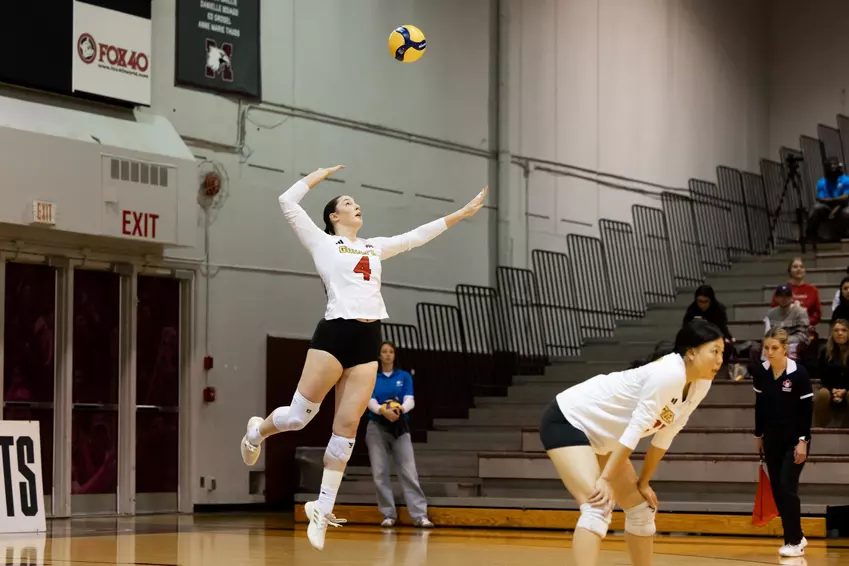 WVB RECAP: Gryphons Fall in Straight Sets in Two Games at
McMaster