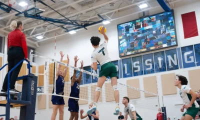 MEN’S VOLLEYBALL: Lakers win 5-set thriller over
Mustangs