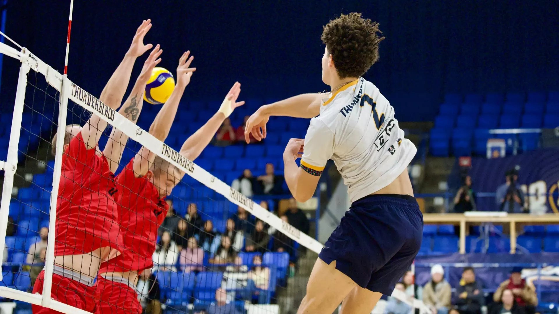 T-Birds top Wesmen to close out Term 1