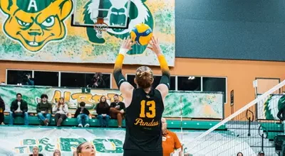 Spartans edge Pandas in five-set classic at Saville
Centre