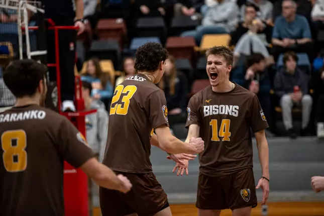 Ludwig ties career high in assists, Bisons beat Mount Royal
3-2