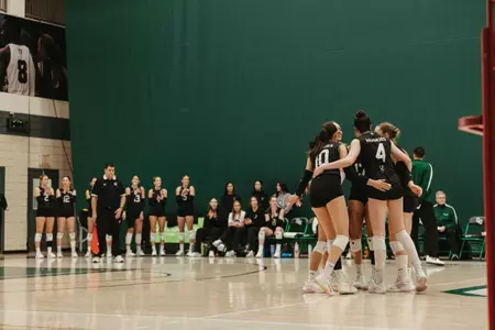 Huskies Complete Reverse Sweep to Earn Weekend Split with
UBC