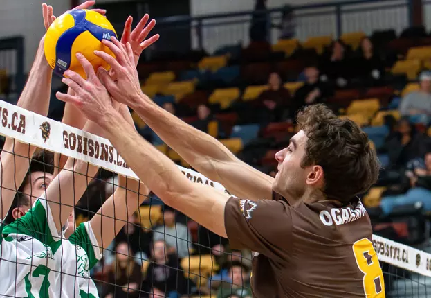 Manitoba wins third game in a row in complete performance,
sweep Sask 3-0