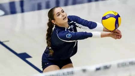 WVB: Wesmen hold off Cougars for 3–1 road victory