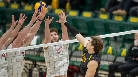 Shand paces quiet Bears offence in stingy 3-0 victory over
Wesmen