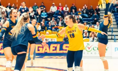 Queen’s Women’s Volleyball complete weekend sweep of RMC
with another straight sets win