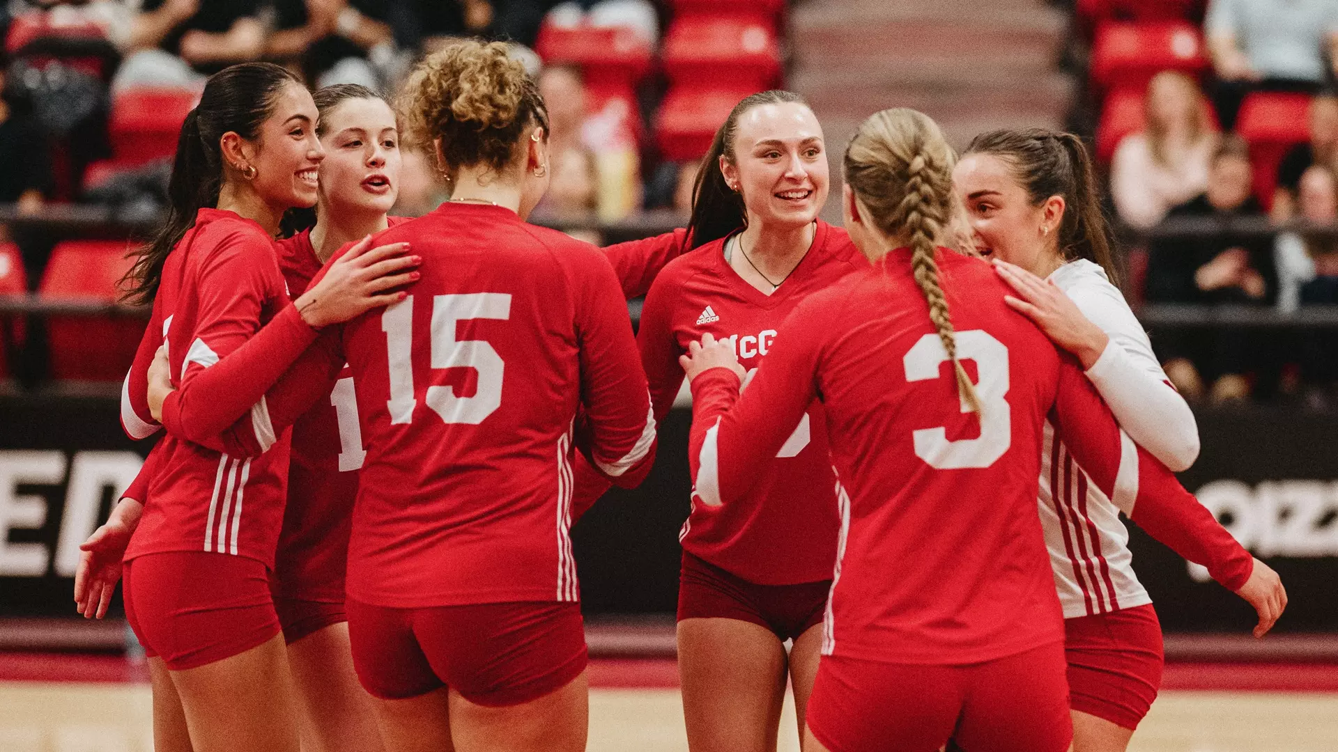 Lancup’s 16-point effort lifts young McGill volleyball squad
to victory over Piranhas