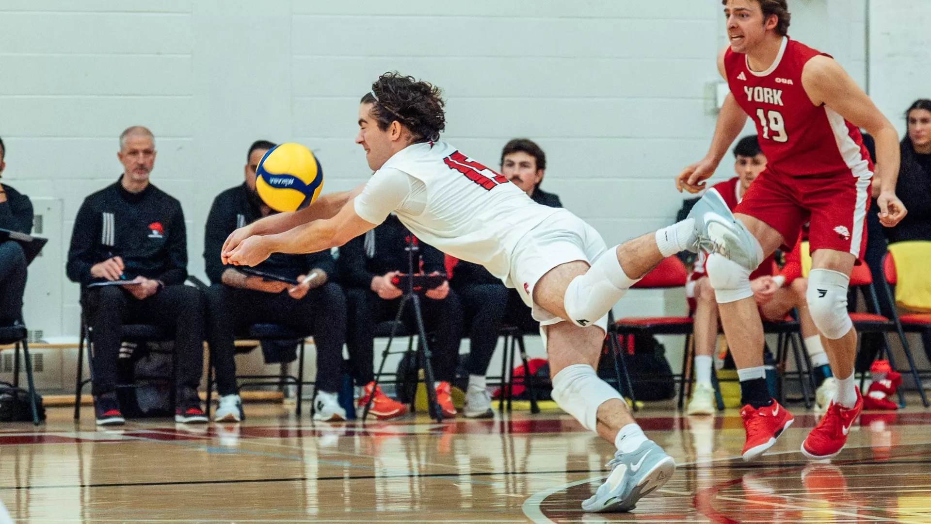 LIONS DROP FIRST SET, TAKE NEXT THREE OVER LAKERS FOR SECOND
STRAIGHT MATCH
