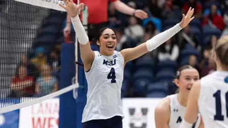 WVB: Cougars stay hot, down UBCO 3–1 in weekend
finale