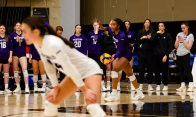 Mustangs Lose their Winning Streak to a 1-1 Weekend Against
Waterloo