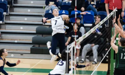 ‘Birds sweep Cascades to secure home court in Canada West
quarter-final