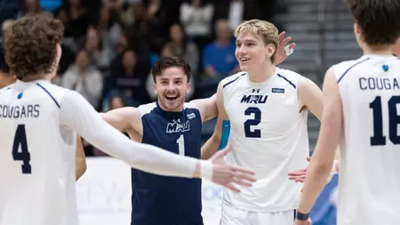 MVB: Senior night sweep for the Cougars