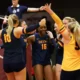 Queen’s Women’s Volleyball bounce back to defeat Ottawa in
final game of regular season, end season winning 10 of 11