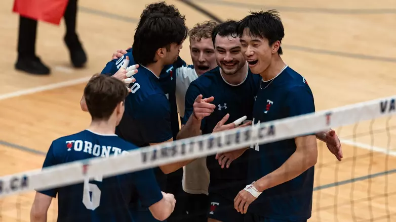 NO. 5 BLUES END REGULAR SEASON WITH ANOTHER FIVE SET
VICTORY