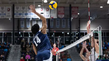 MVB: Mount Royal opens play-in series with win over
Dinos
