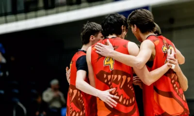 Dinos complete comeback to eliminate crosstown rival