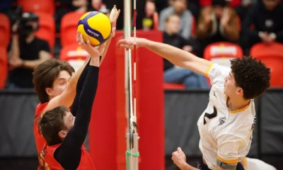 Top-ranked T-Birds open CW Playoffs with series against
Dinos
