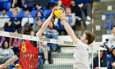 Thunderbirds eliminate Dinos in four-set playoff
thriller