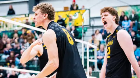 Golden Bears advance to CW Semifinal with Game 3 win over
Winnipeg