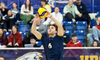 Mason Greves named Canada West Player of the Year, Mike
Hawkins earns Coach of the Year