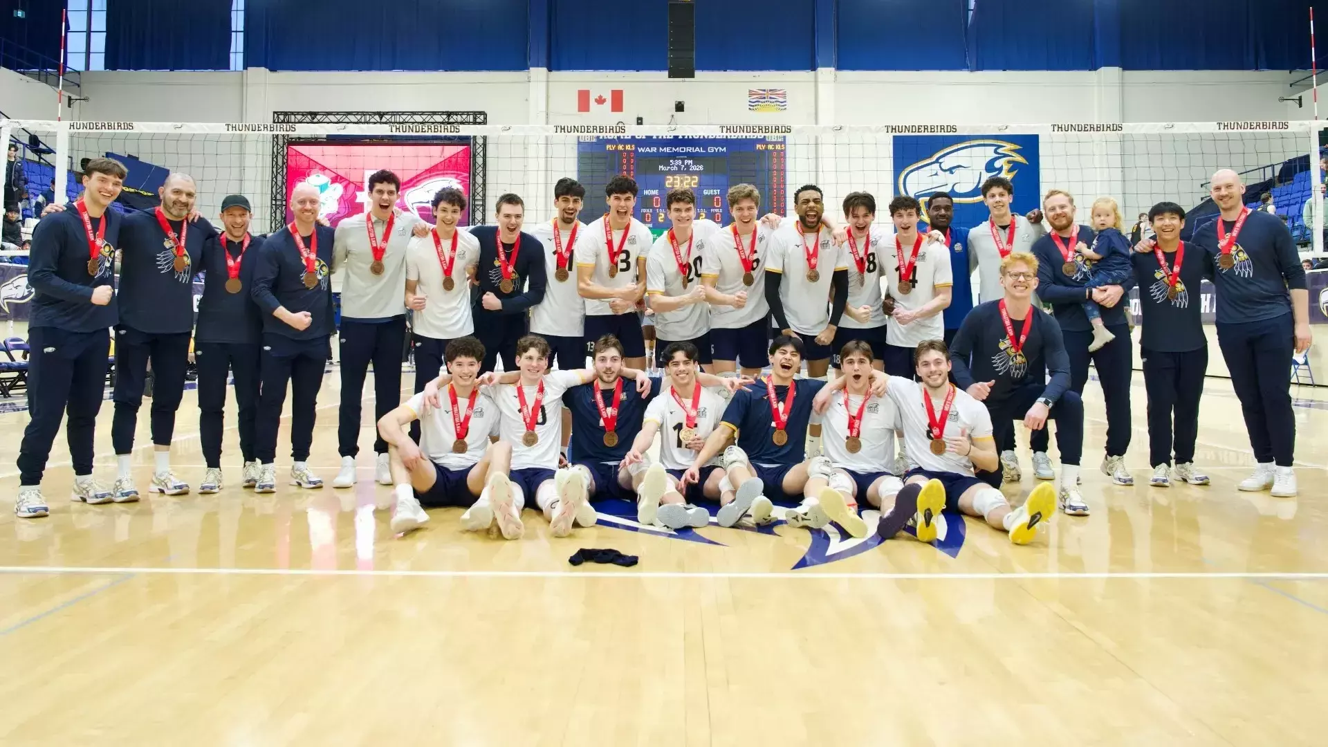 T-Birds earn bounce back win vs Alberta to claim CW Bronze,
punch ticket to nationals