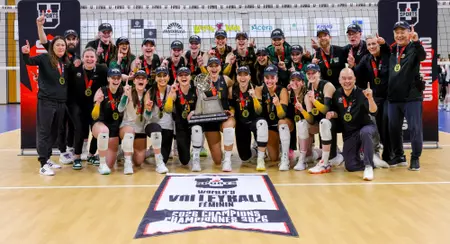 Pandas sweep Sherbrooke to win eighth national
championship