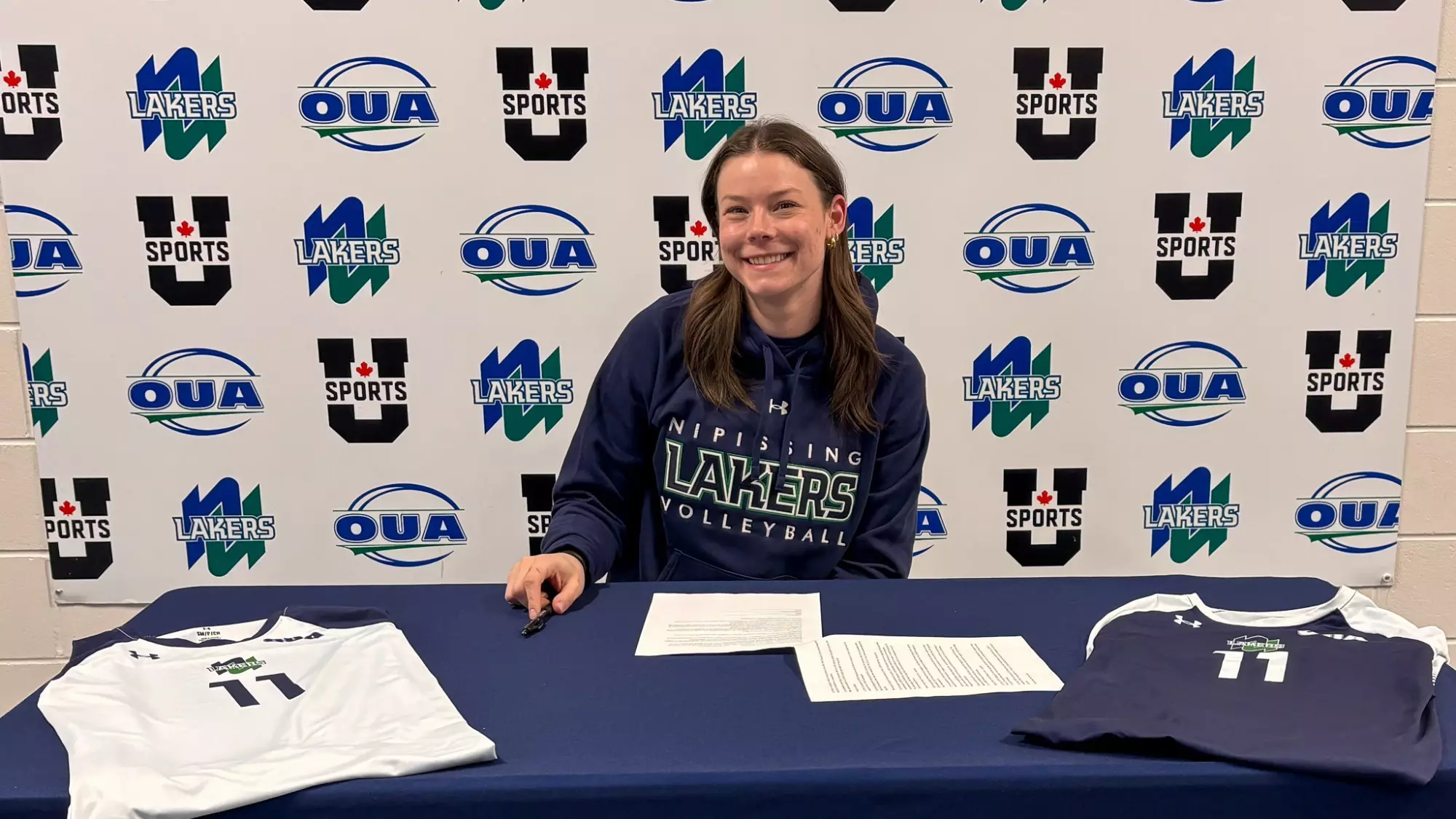 WOMEN’S VOLLEYBALL: Lakers add outside hitter Rachel
Gray