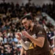 Record breaker Karil Dadash Adeh signs pro contract in
Italy