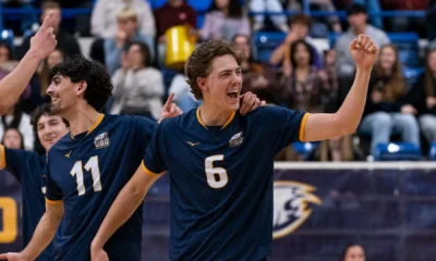 T-Birds open season with straight-sets victory over
Dinos