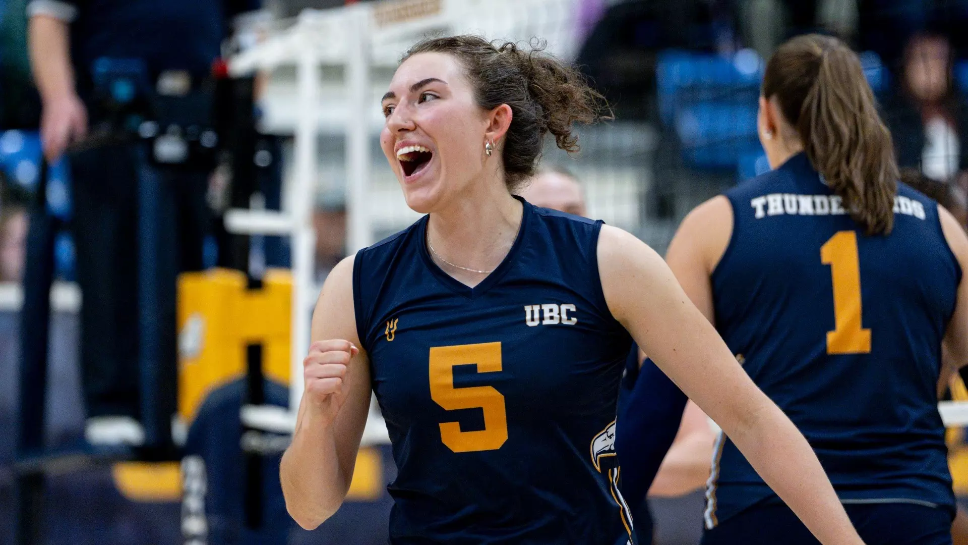 Balanced ‘Birds sweep season-opening series with
Dinos
